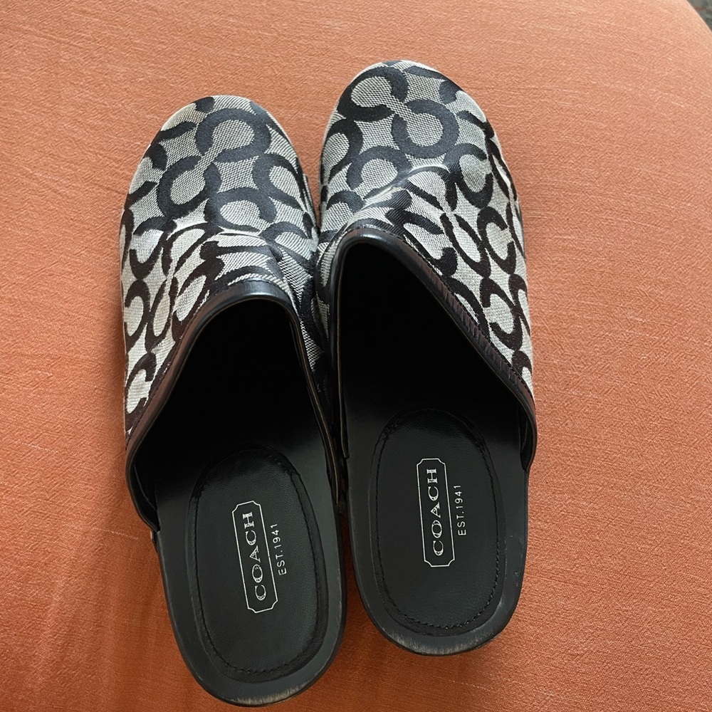 Coach Black and White Logo Clogs Mules - Picture 2 of 8